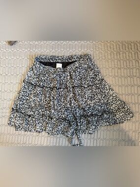 Black and White Floral Ruffled skirt